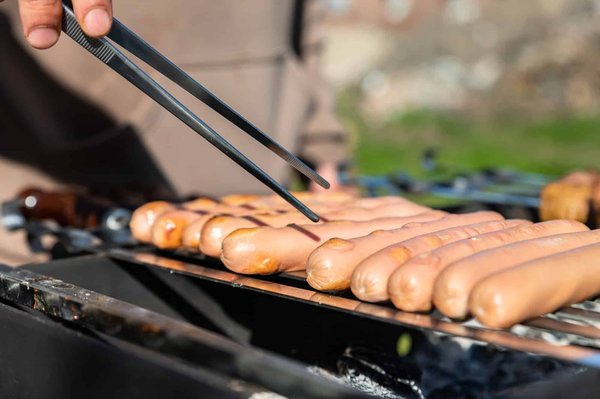Comment organiser une soirée barbecue parfaite ?