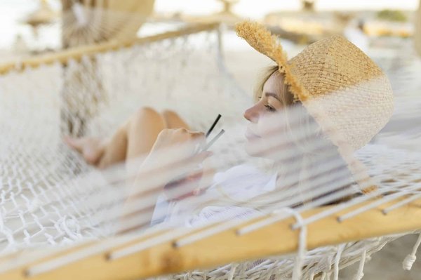 Quels services de bien-être le camping Cala Gogo propose-t-il ?